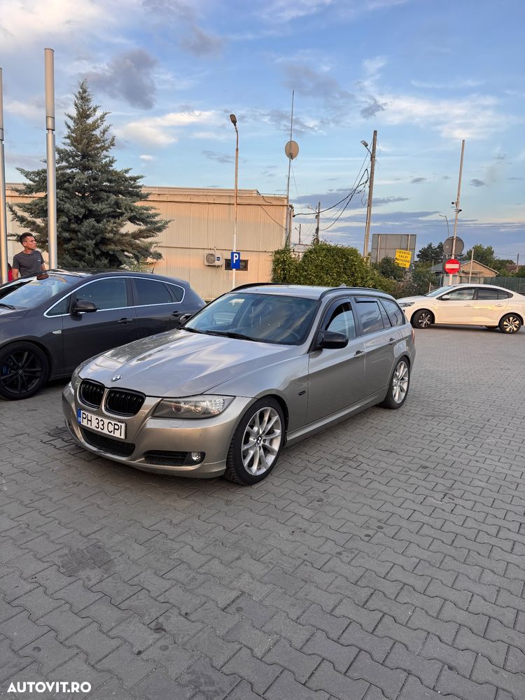 BMW Seria 3 320d DPF Edition Sport - 8