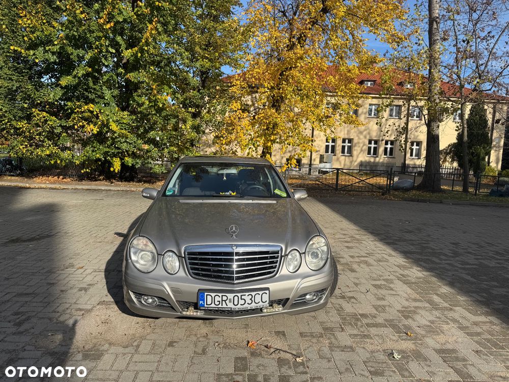 Mercedes-Benz Klasa E - 2