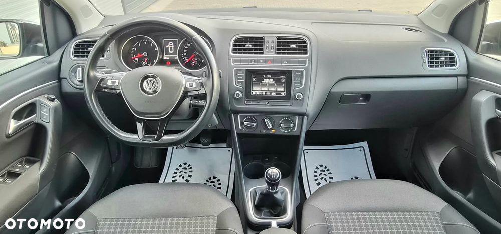 Volkswagen Polo 1.2 TSI BMT Comfortline - 19