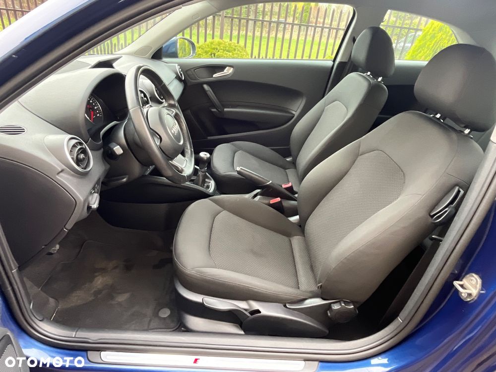 Audi A1 3-drzwiowe 1.4 TFSI S line edition m S line Sportpaket - 6