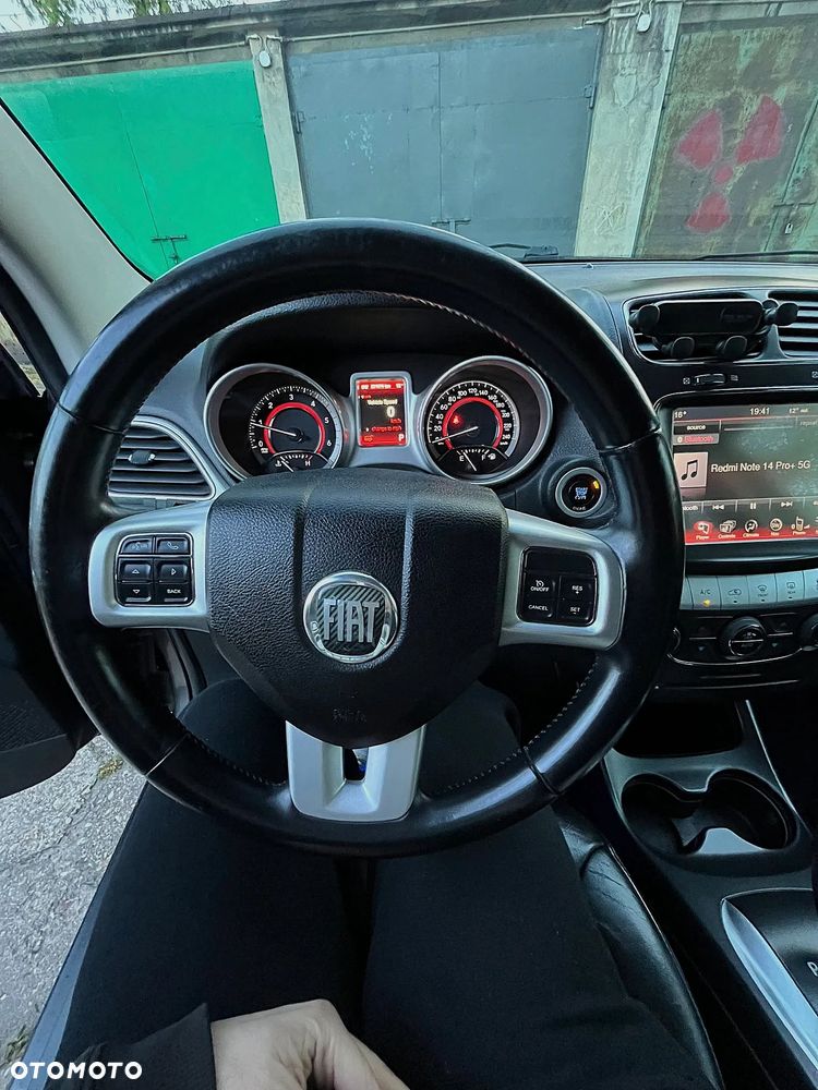 Fiat Freemont 2.0 Multijet Black Code AWD - 8