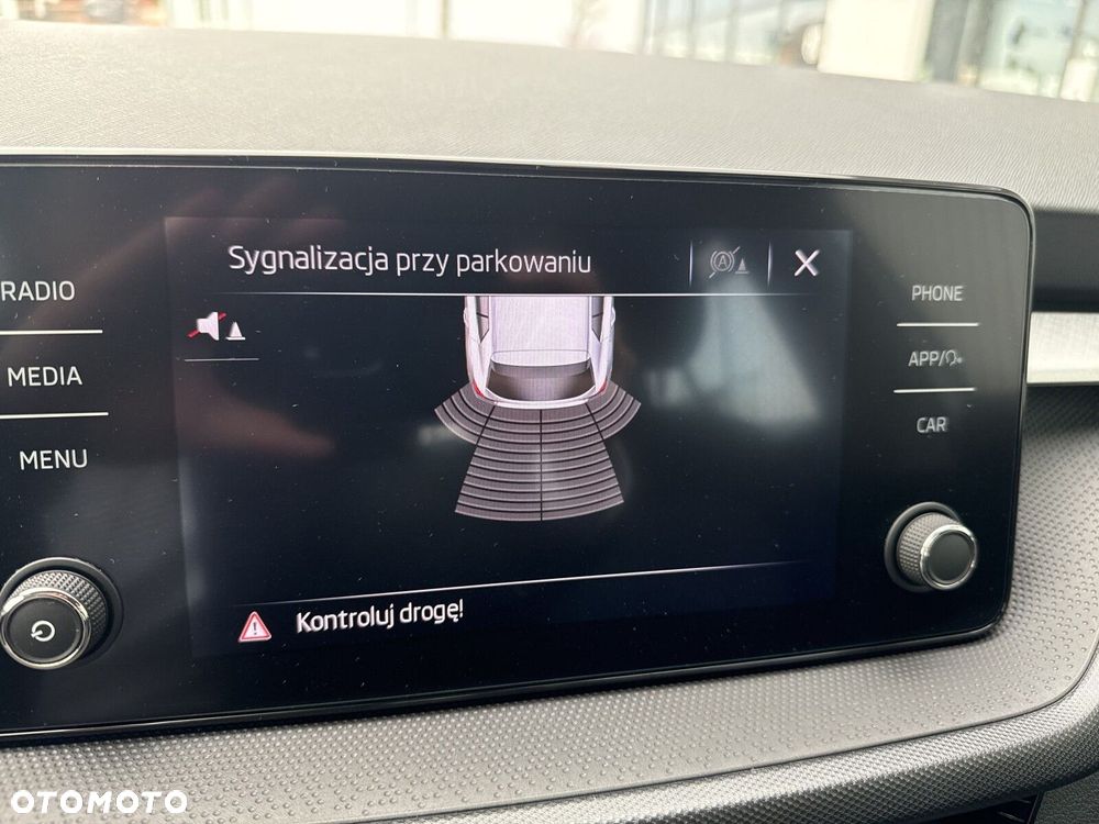 Skoda Fabia 1.0 Ambition - 24