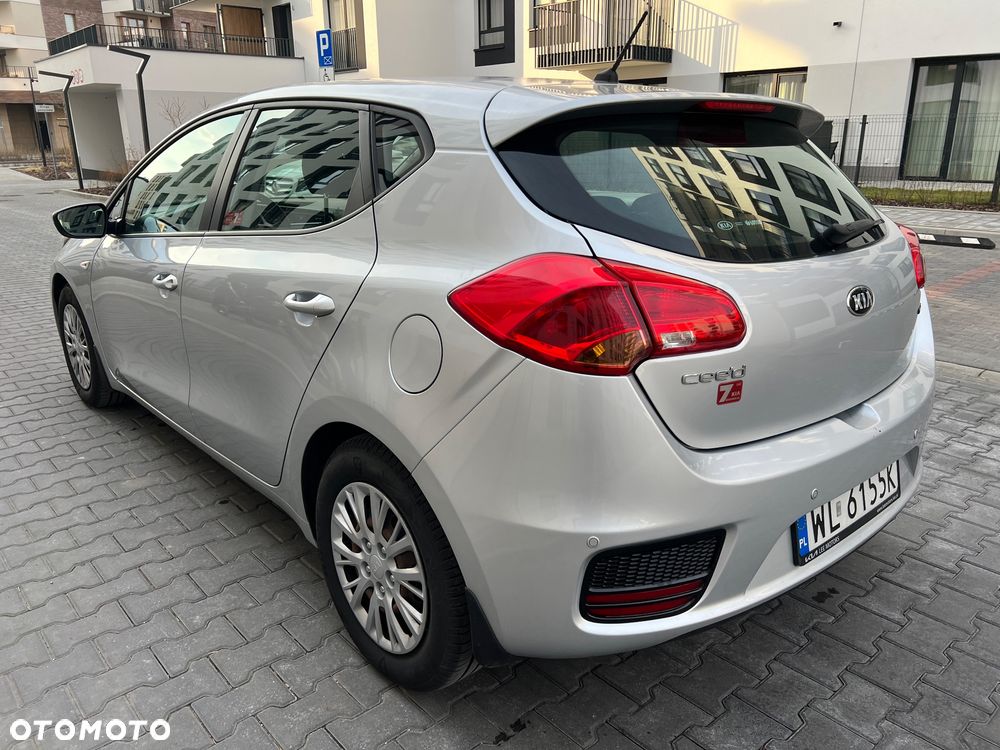 Kia Ceed 1.6 CRDi Smart - 5