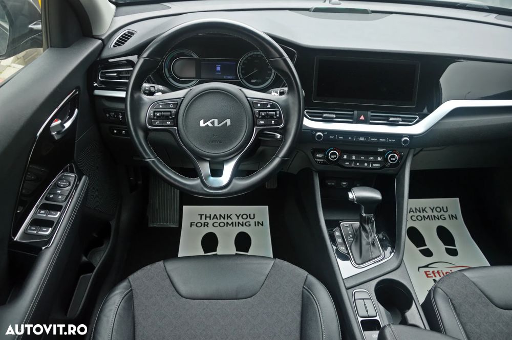 Kia Niro 1.6 GDI PHEV 2WD OPF Aut. Edition 7 - 27
