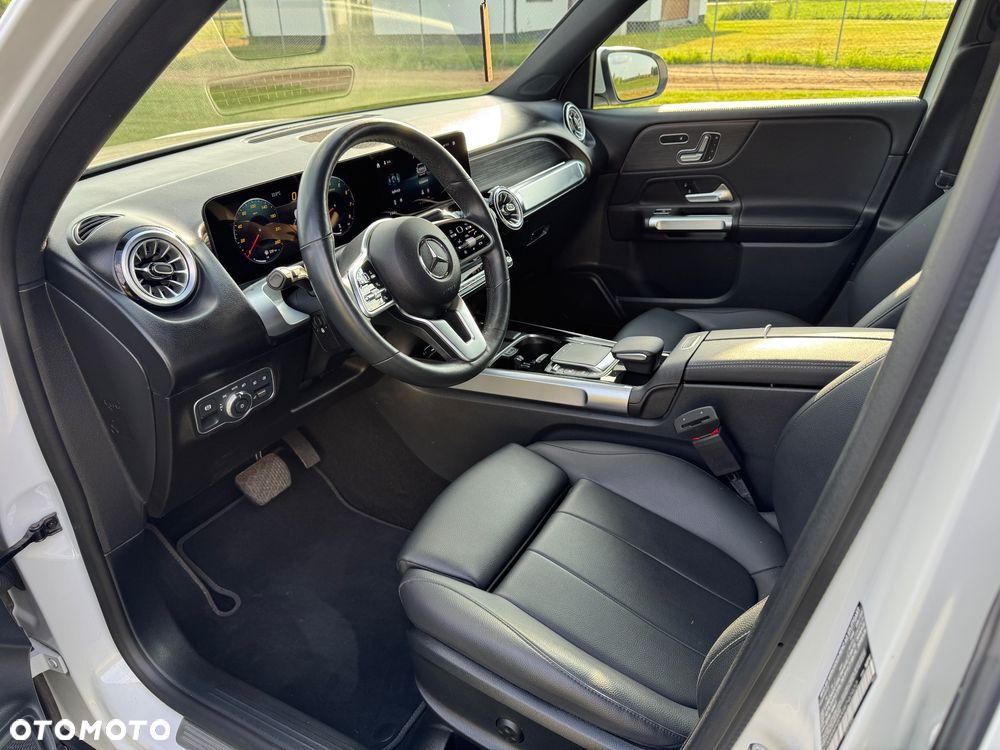 Mercedes-Benz GLB 250 4Matic 8G-DCT Progressive - 18