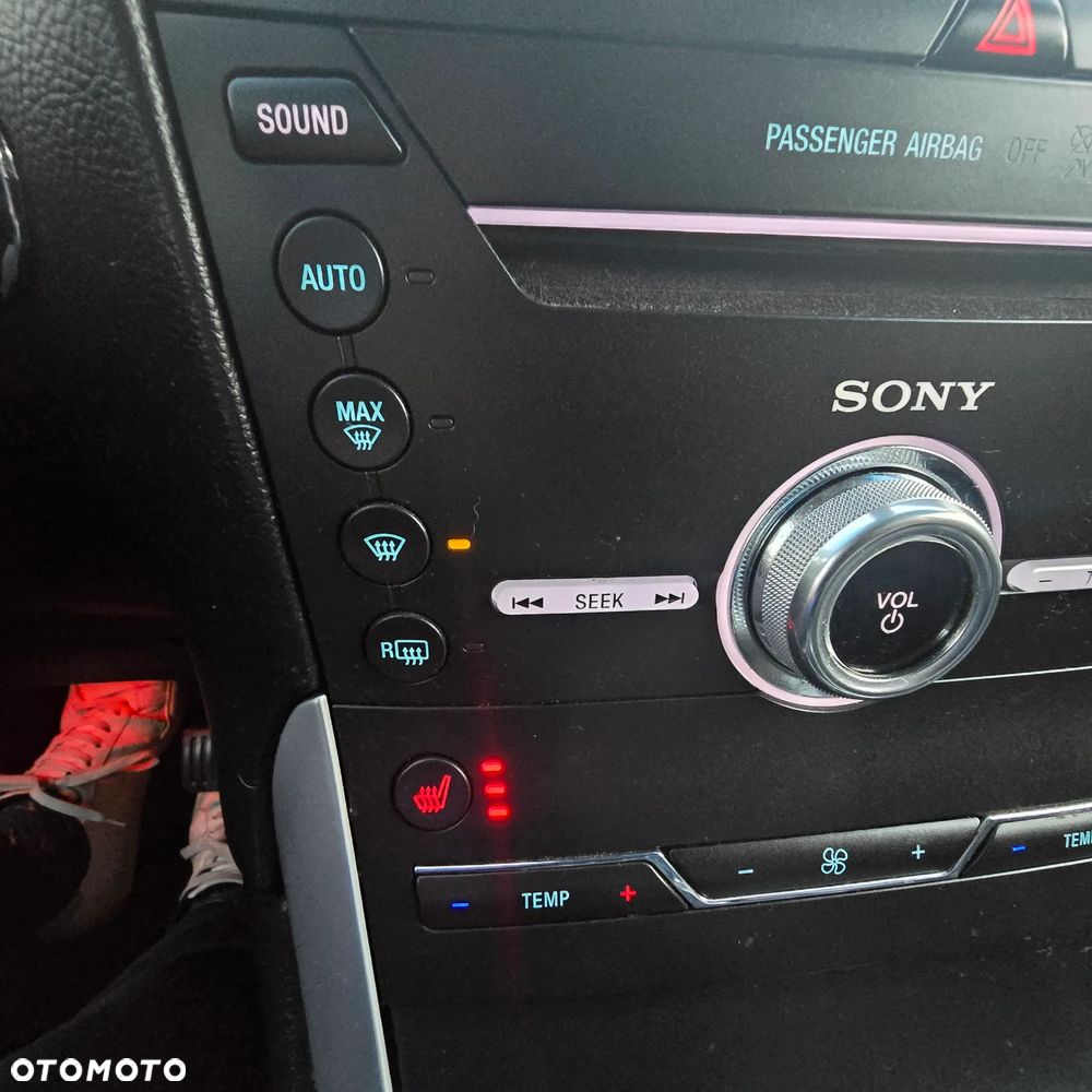 Ford Edge - 23