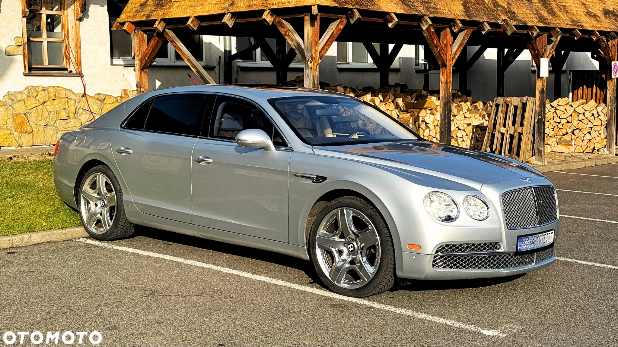 Bentley Flying Spur W12 - 5