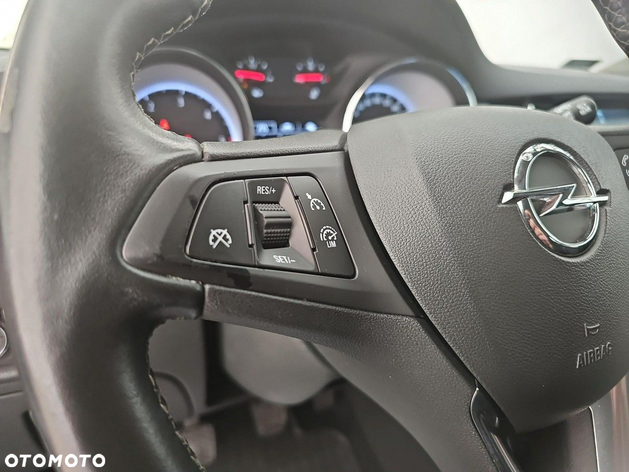 Opel Astra - 21