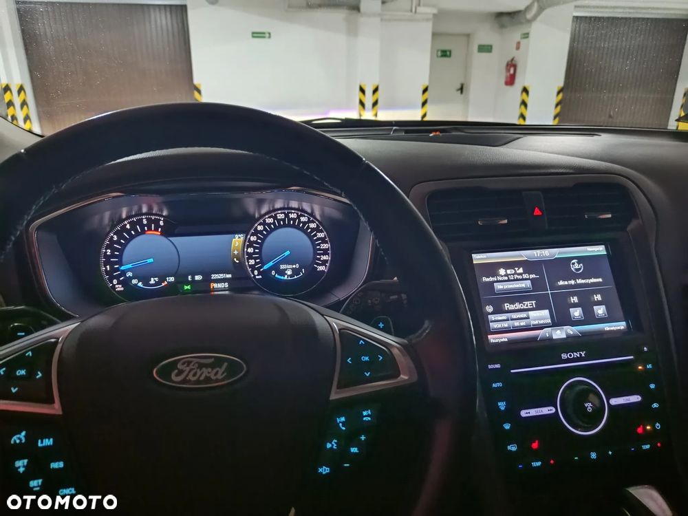 Ford Mondeo Turnier 2.0 TDCi Start-Stopp PowerShift-Aut Titanium - 2