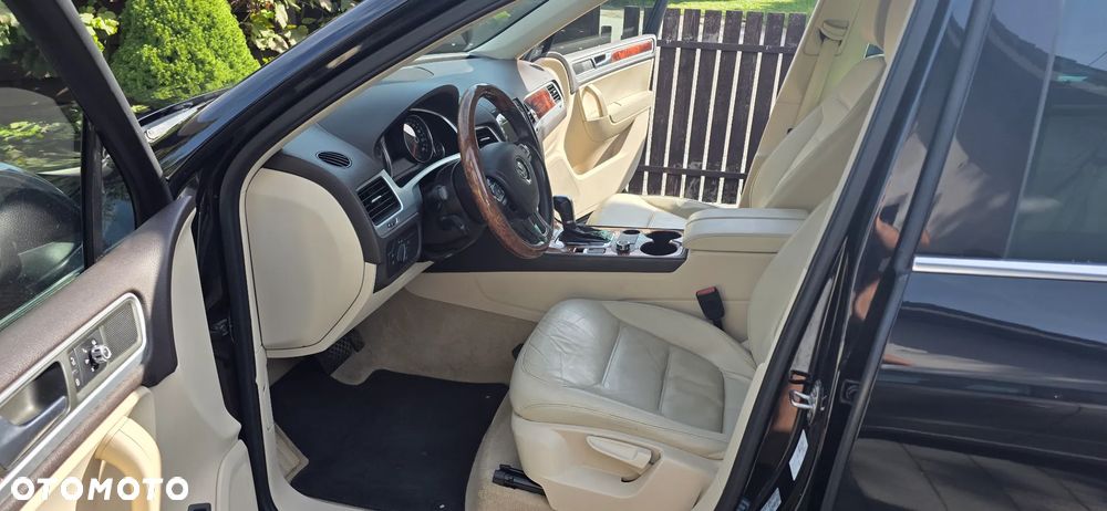Volkswagen Touareg 3.0 V6 TDI BMT - 5