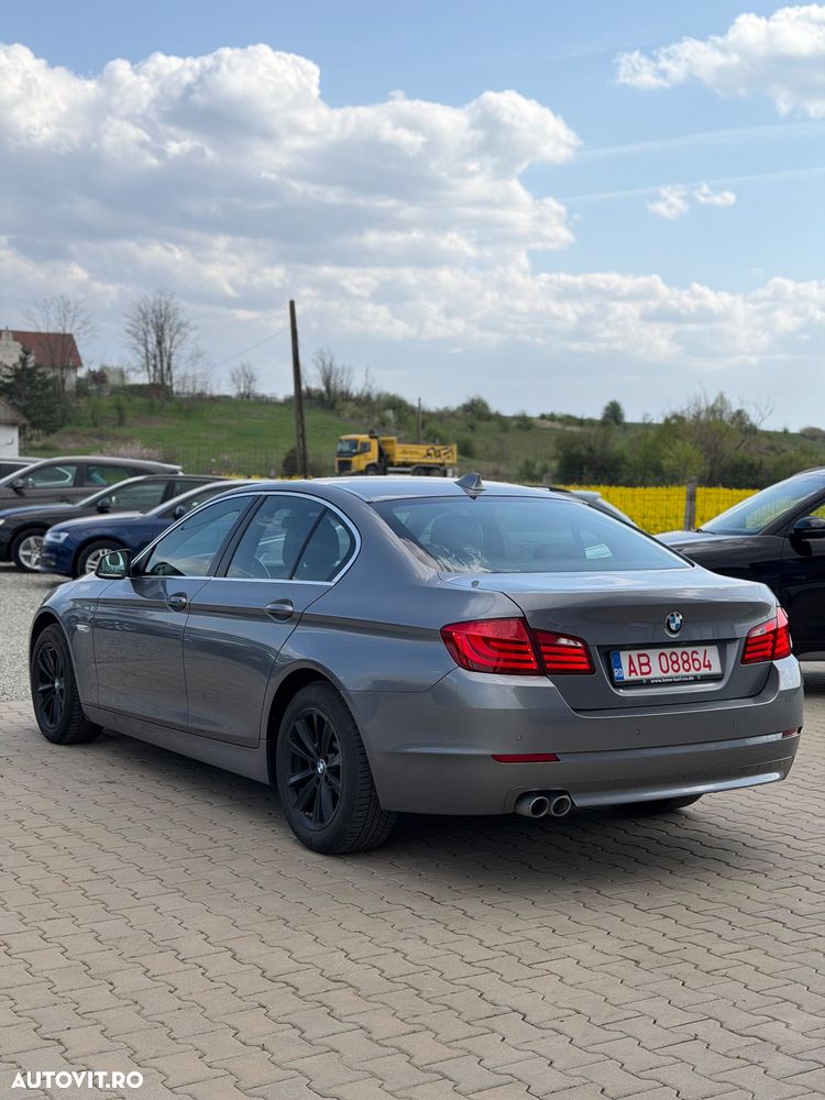 BMW Seria 5 520d Aut. - 6