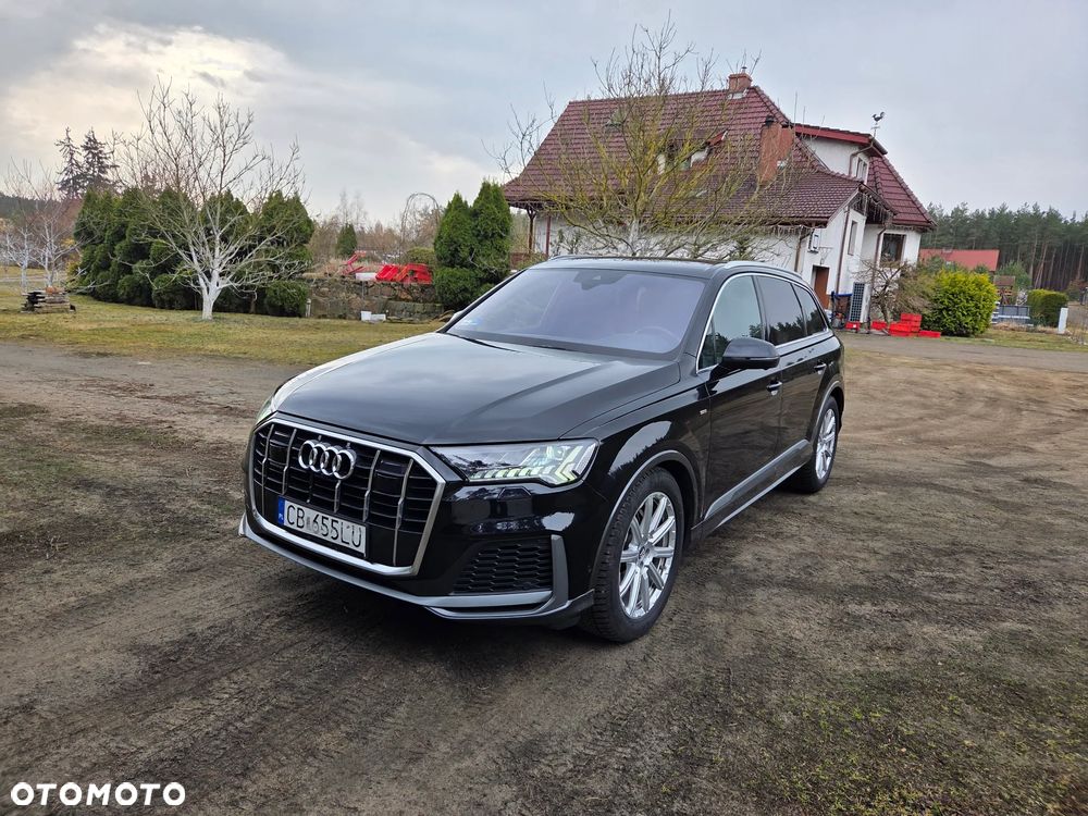 Audi Q7 - 1