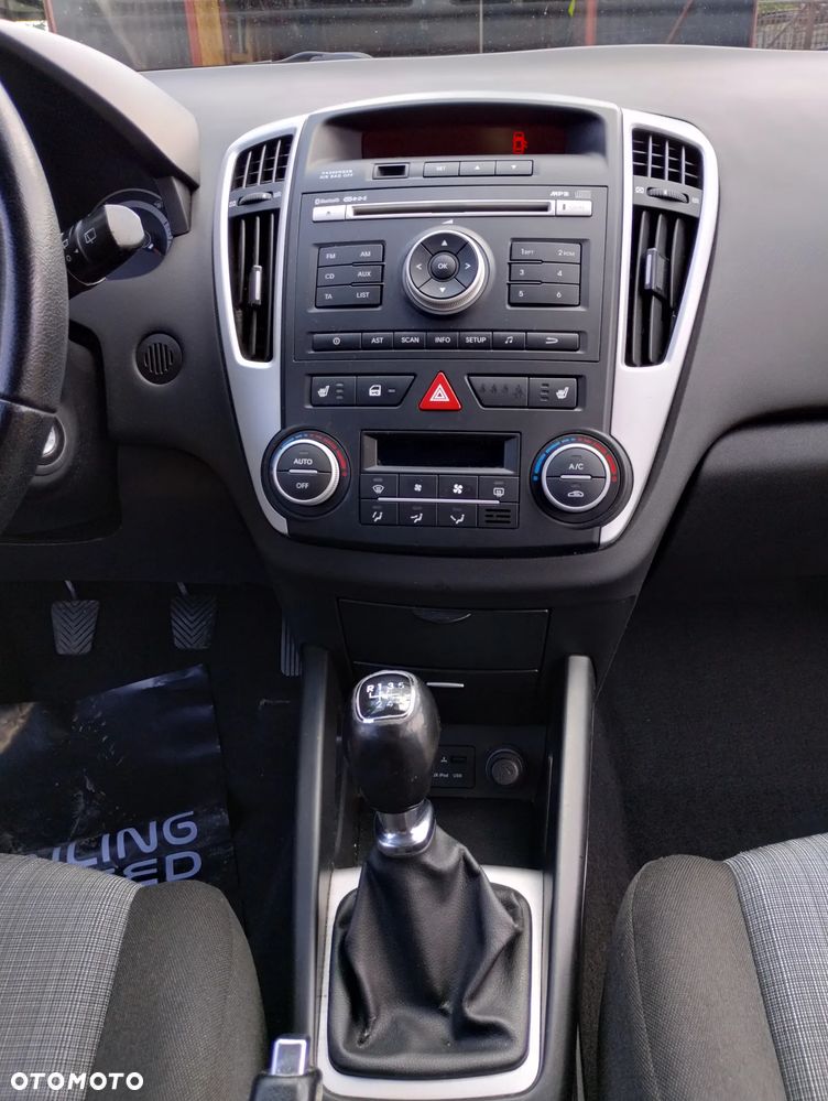 Kia Ceed 1.6 CVVT LX - 15