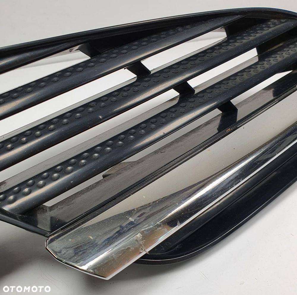 KRATKA ATRAPA ZDERZAKA PRAWA CHROM NISSAN PRIMERA P12 62320-AU300 - 3