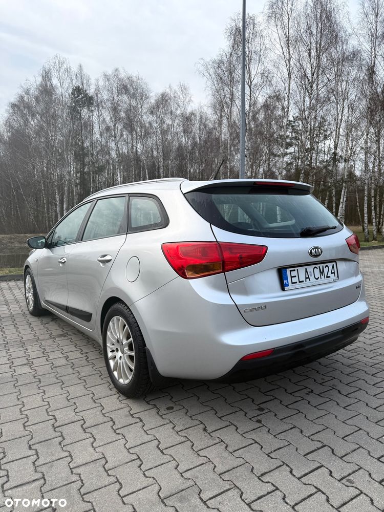 Kia Ceed 1.6 CRDi L - 8