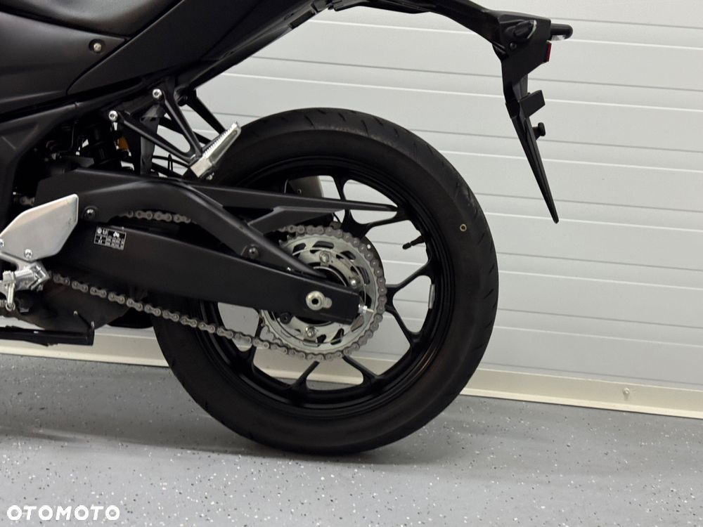 Yamaha MT - 13