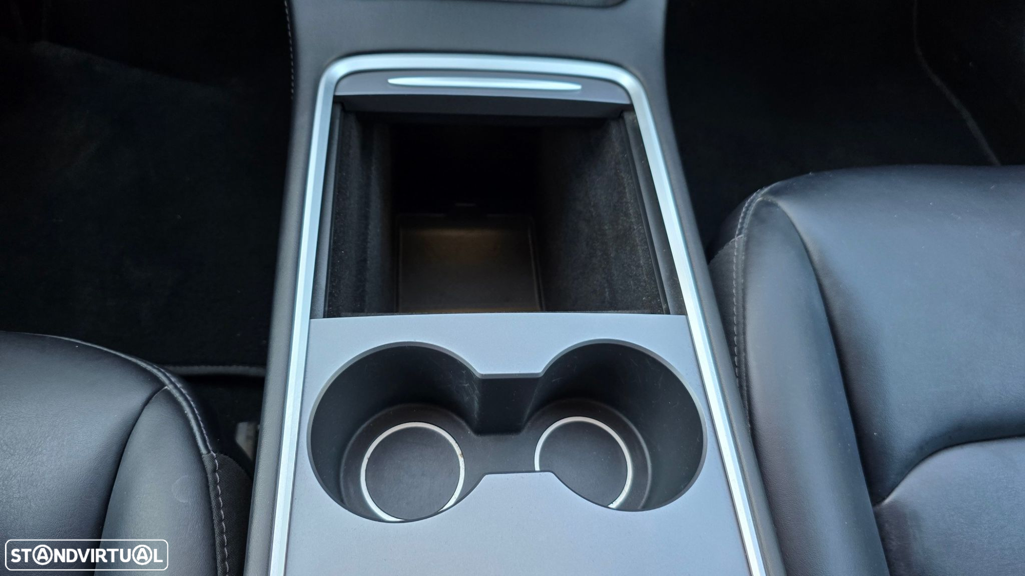 Tesla Model 3 - 40