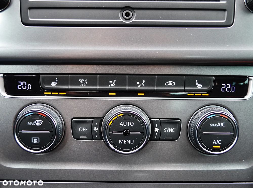 Volkswagen Golf 1.4 TSI BlueMotion Technology Lounge - 12
