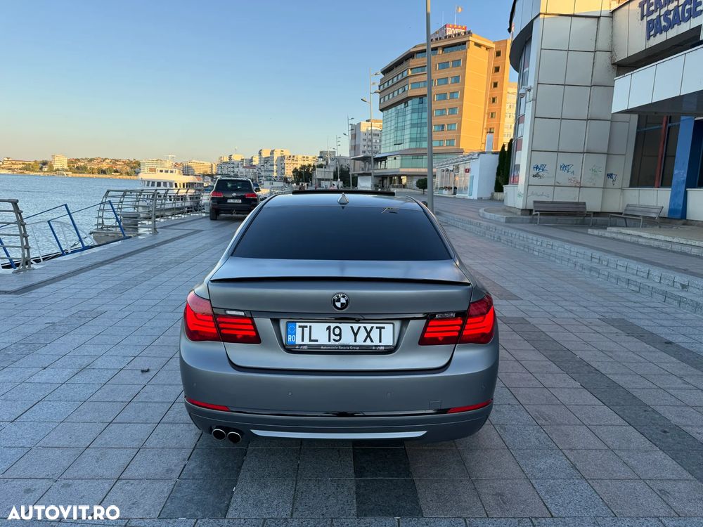 BMW Seria 7 730d xDrive - 11