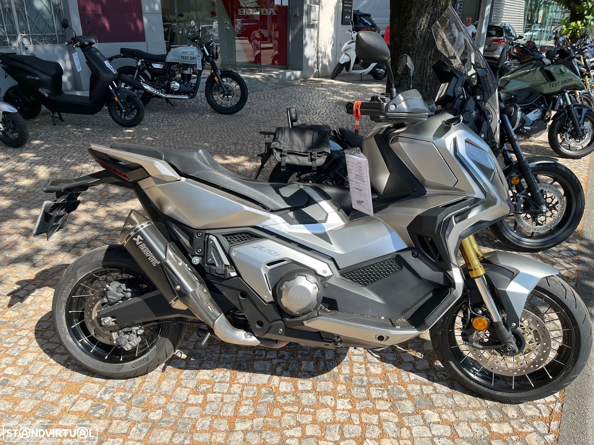 Honda X-ADV - 1