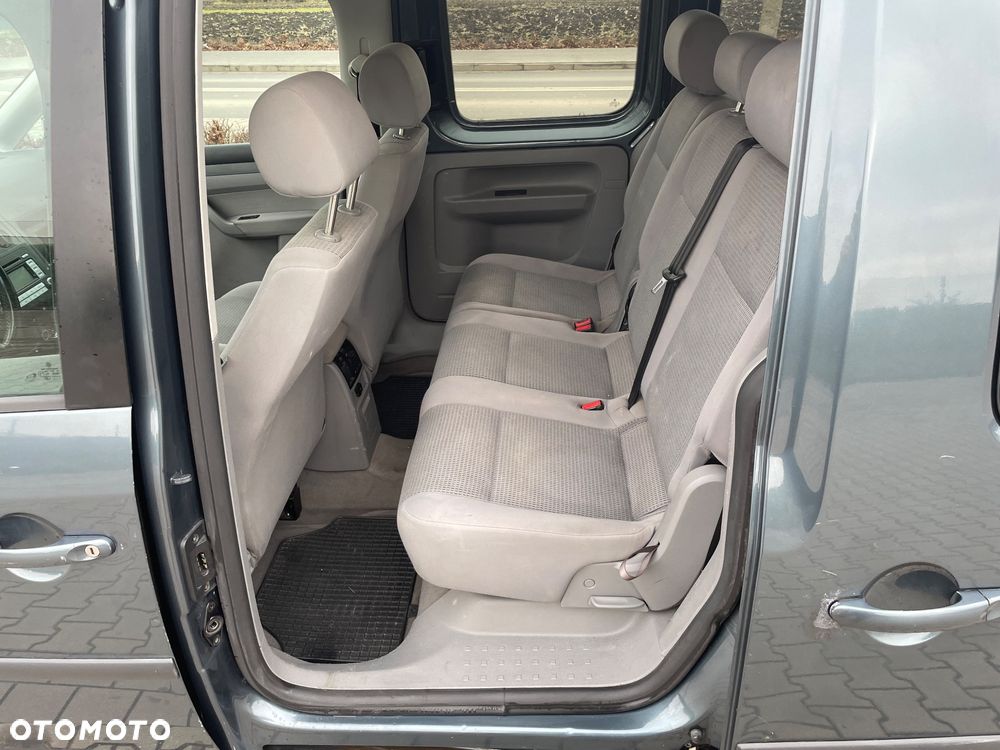 Volkswagen Caddy - 11