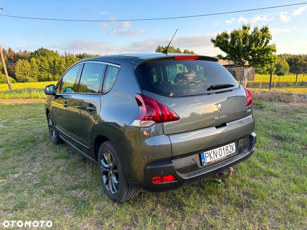 Peugeot 3008 2.0 HDi Premium - 4