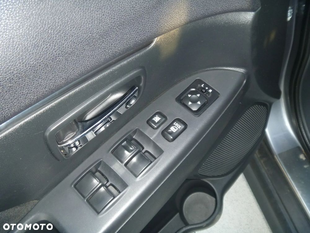 Mitsubishi ASX 1.6 DID Invite 4WD AS&G - 20