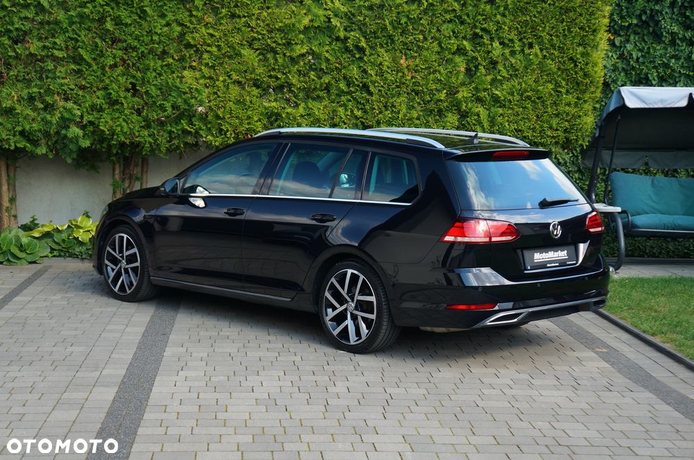 Volkswagen Golf 1.4 TSI BMT Highline - 23