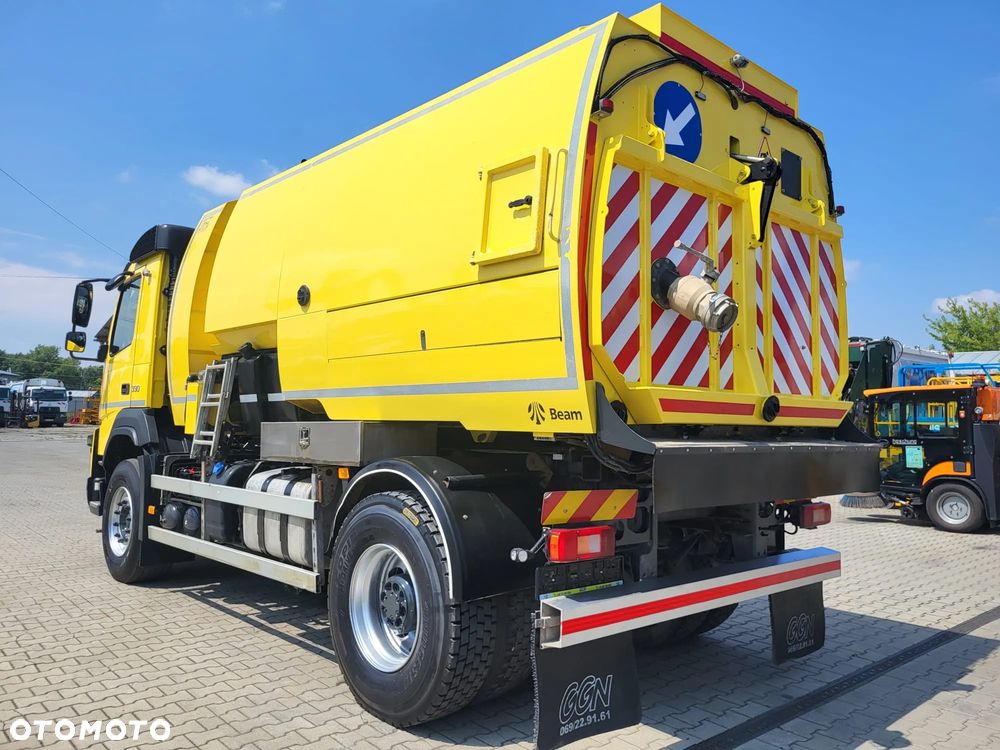 Volvo FMX 330 - 5