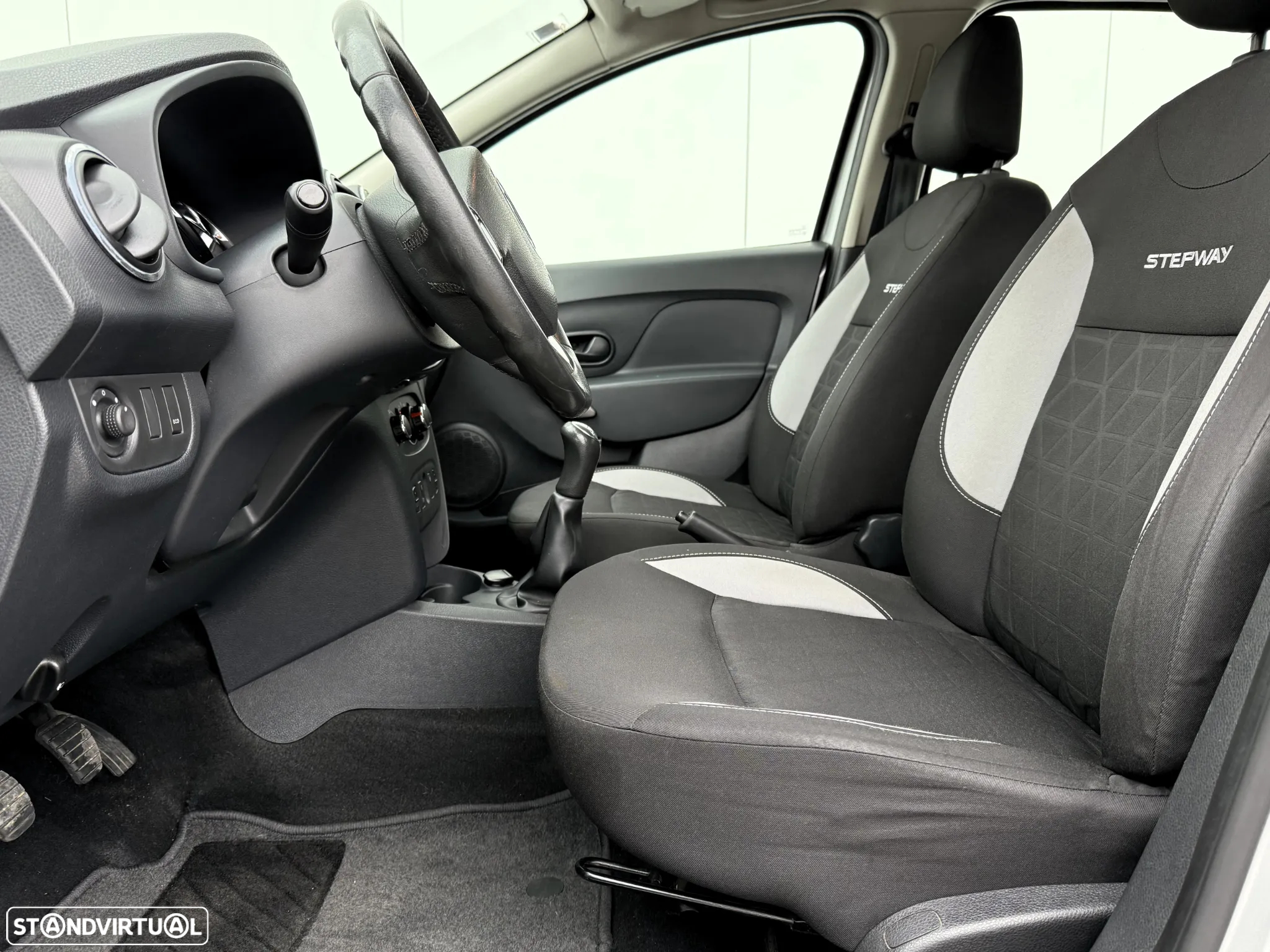 Dacia Sandero 1.5 dCi Stepway - 24