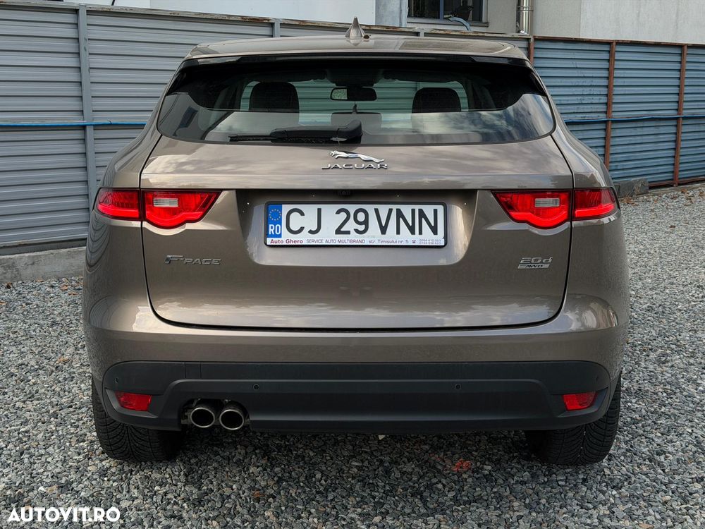 Jaguar F-Pace 2016 photo 5