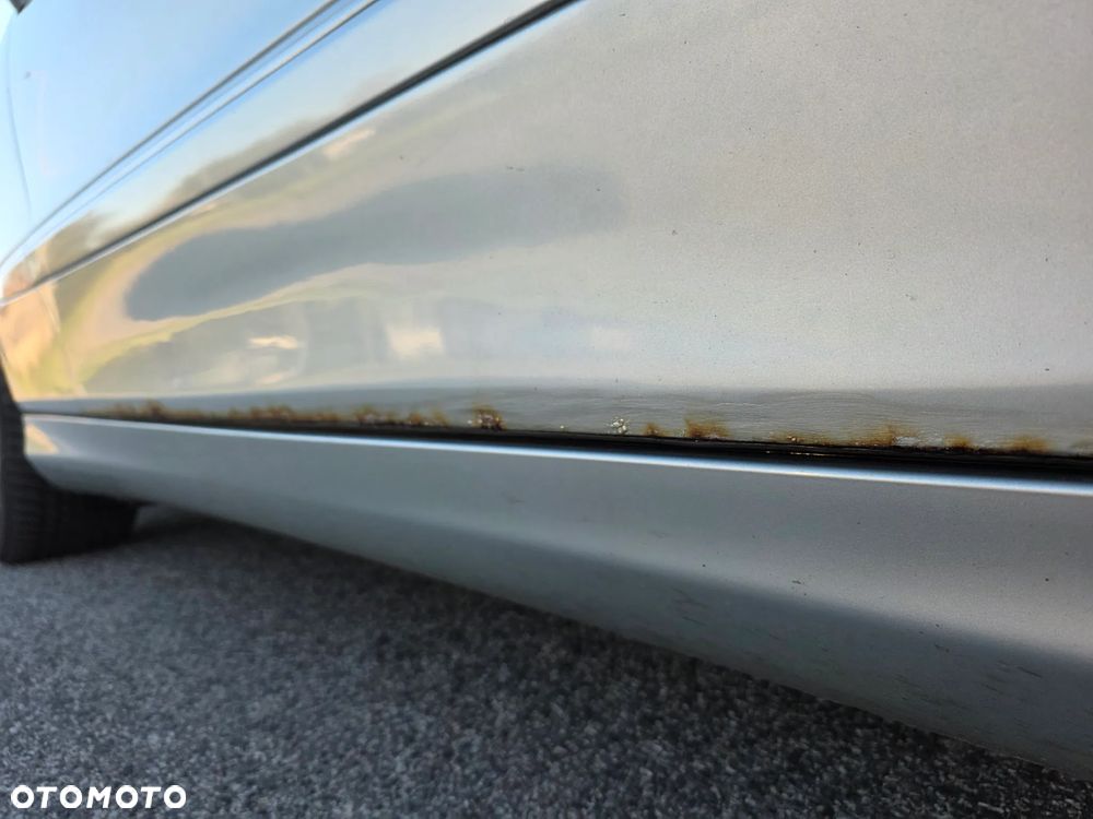 Mercedes-Benz CLK - 19