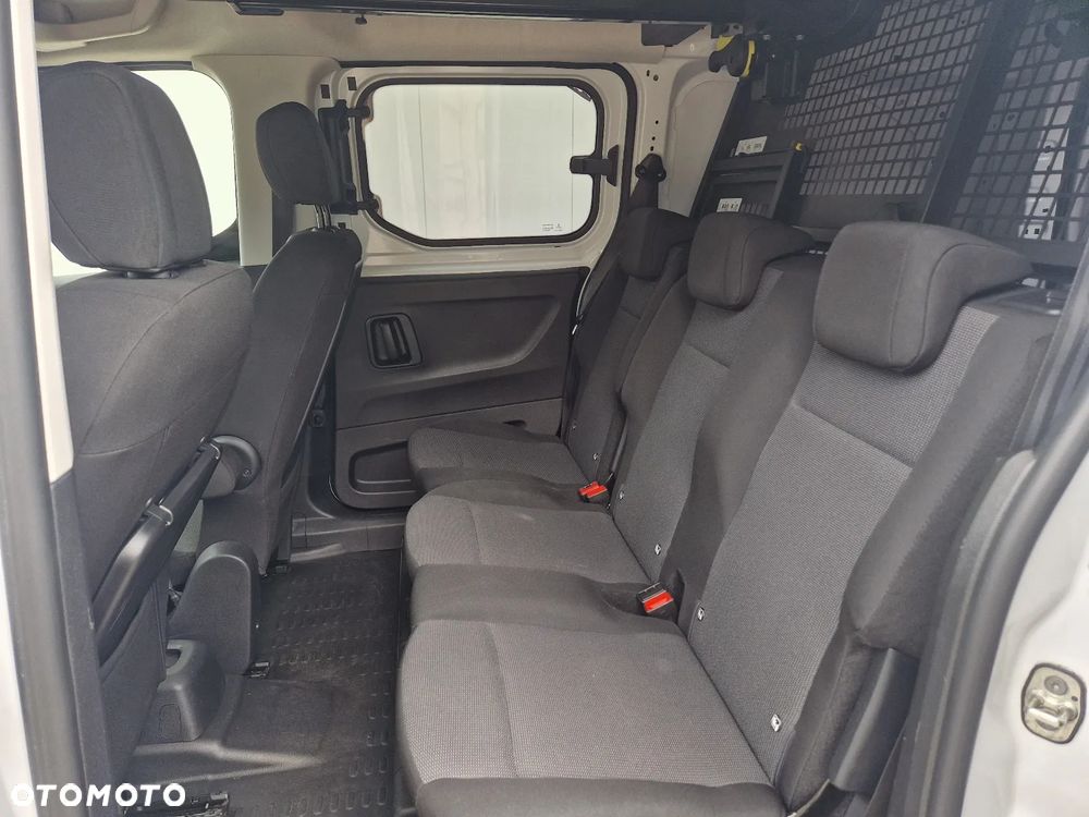 Toyota ProAce Kombi 1.5 D-4D Medium 2,6t - 13