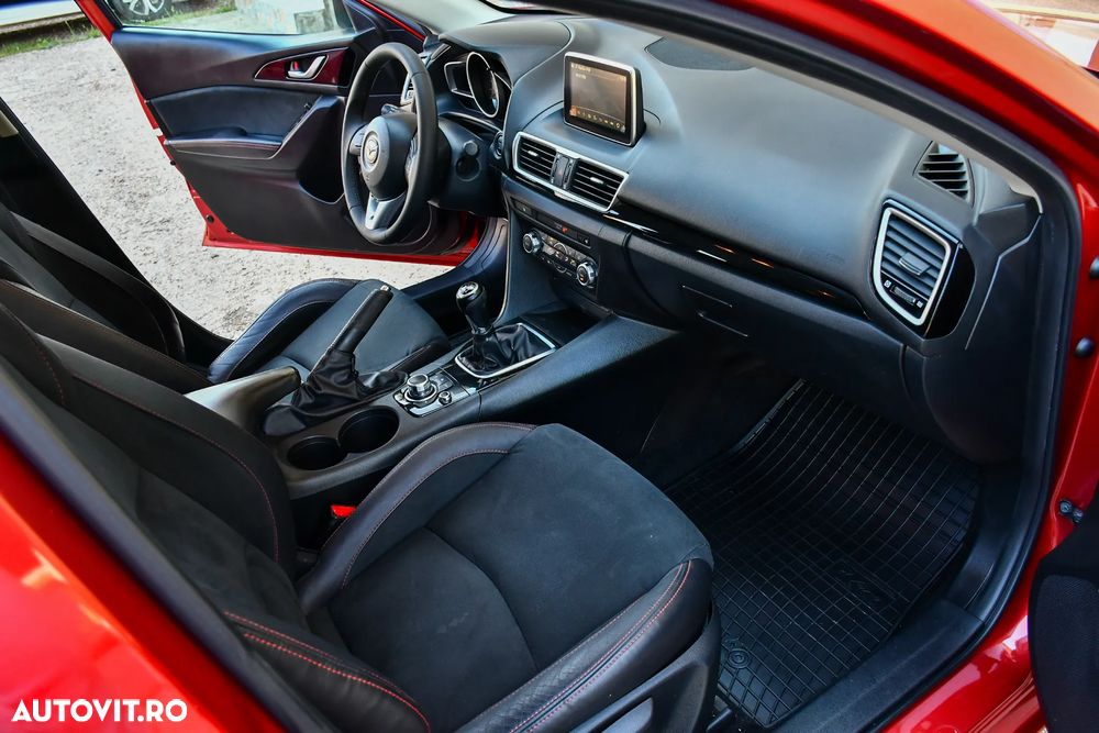 Mazda 3 SKYACTIV-G 120 NAKAMA - 18