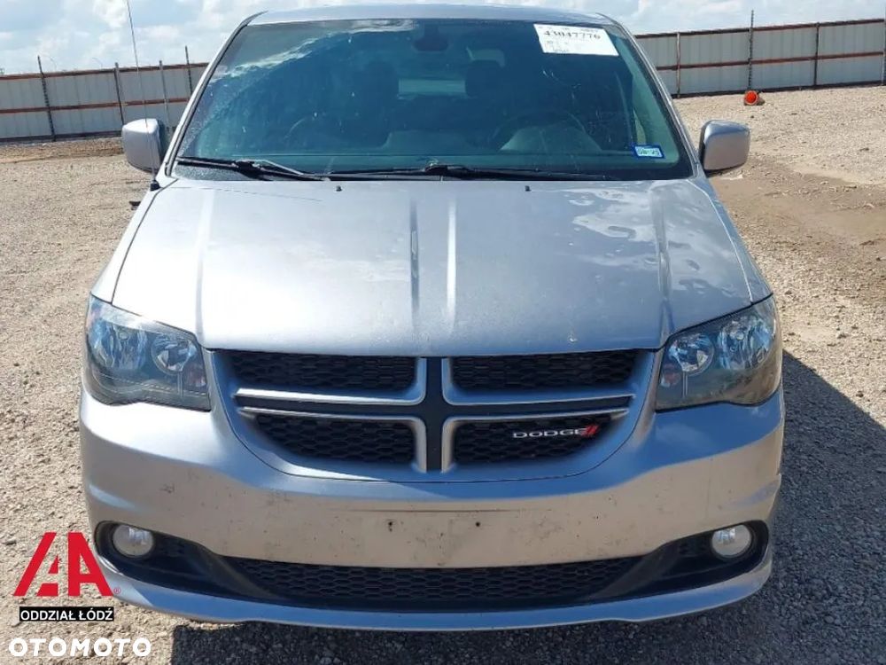 Dodge Grand Caravan 3.3 SE - 3