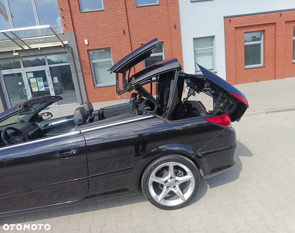 Opel Astra 1.8 Endless Summer - 25