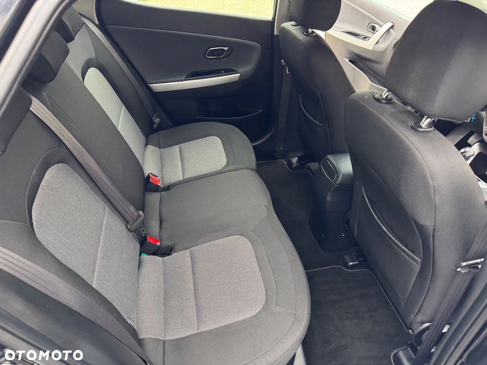 Kia Ceed 1.6 GDI Dream-Team Edition - 25