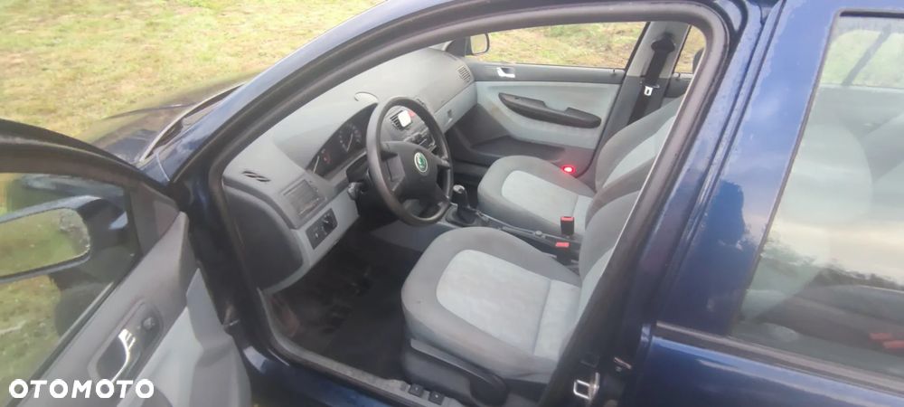 Skoda Fabia 1.4 16V Comfort - 9