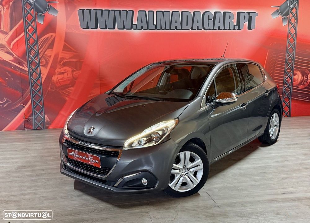 Peugeot 208 1.2 PureTech Allure - 1