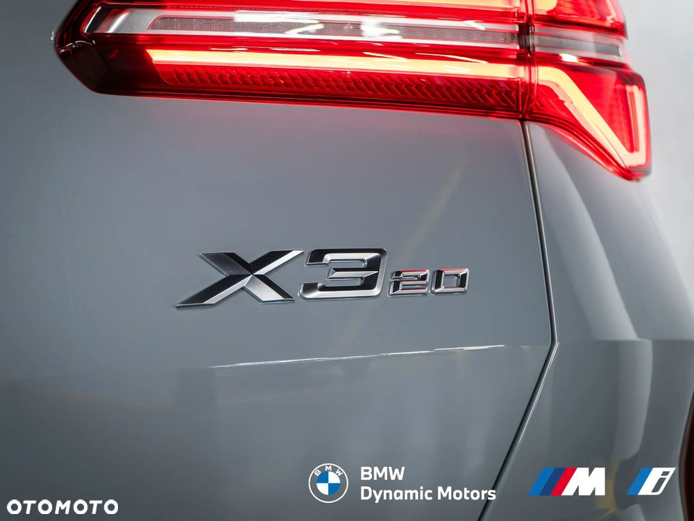 BMW X3 20 xDrive - 13