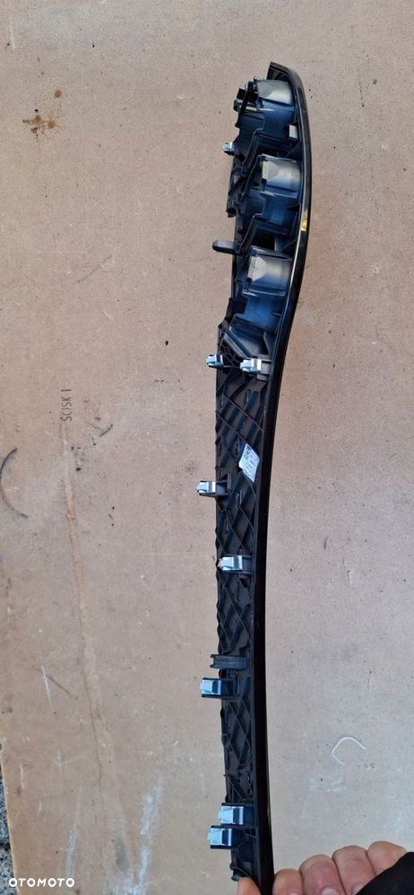MERCEDES CLA C117 W117 DEKOR LISTWA PRAWA KONSOLI TAOBRAUN A1176802001 - 11