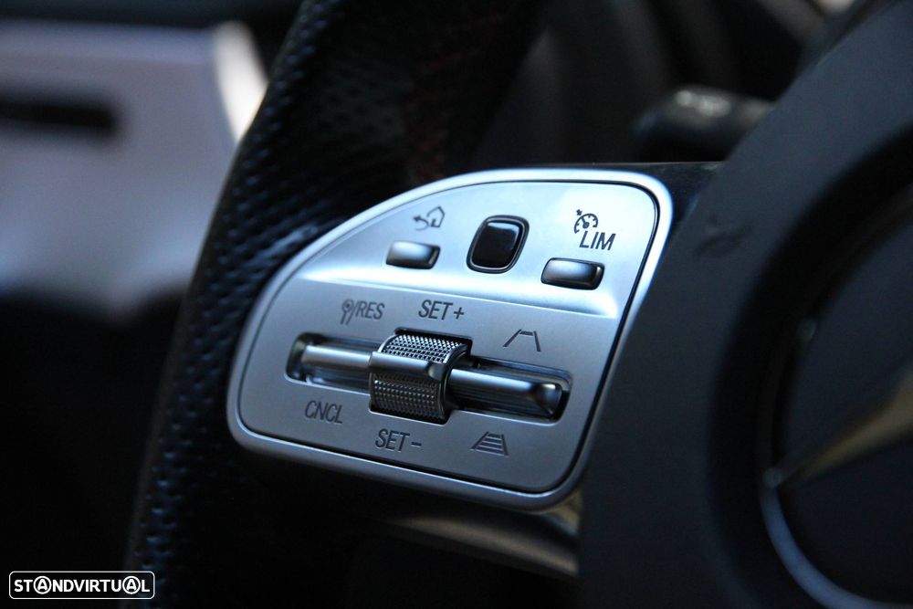 Mercedes-Benz A 35 AMG 4Matic Speedshift DCT 7G - 22