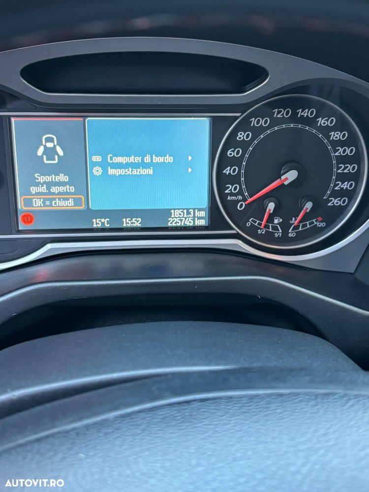 Ford Mondeo 2.2 TDCi Titanium - 9