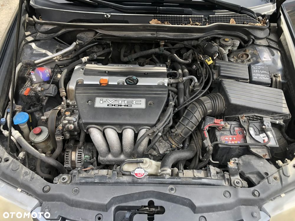 Honda Accord 2.0 Executive - 19