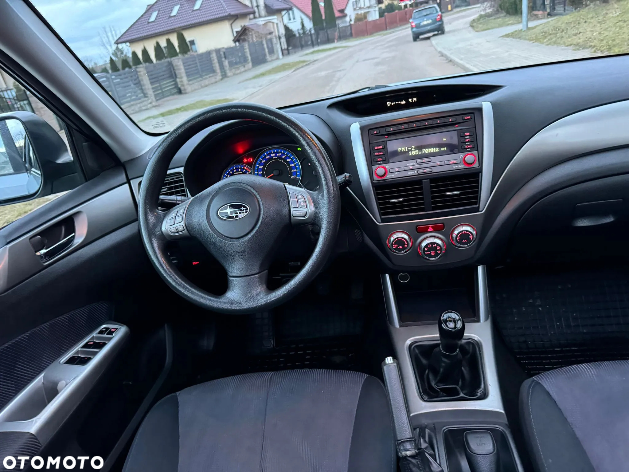 Subaru Forester 2.0X Exclusive - 21
