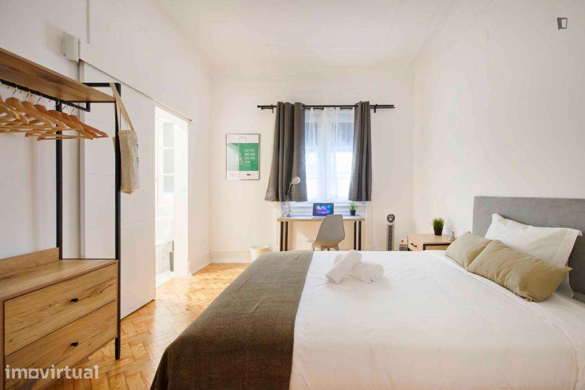 Quarto - localizado em Rato Lisbon - Grande imagem: 2/24