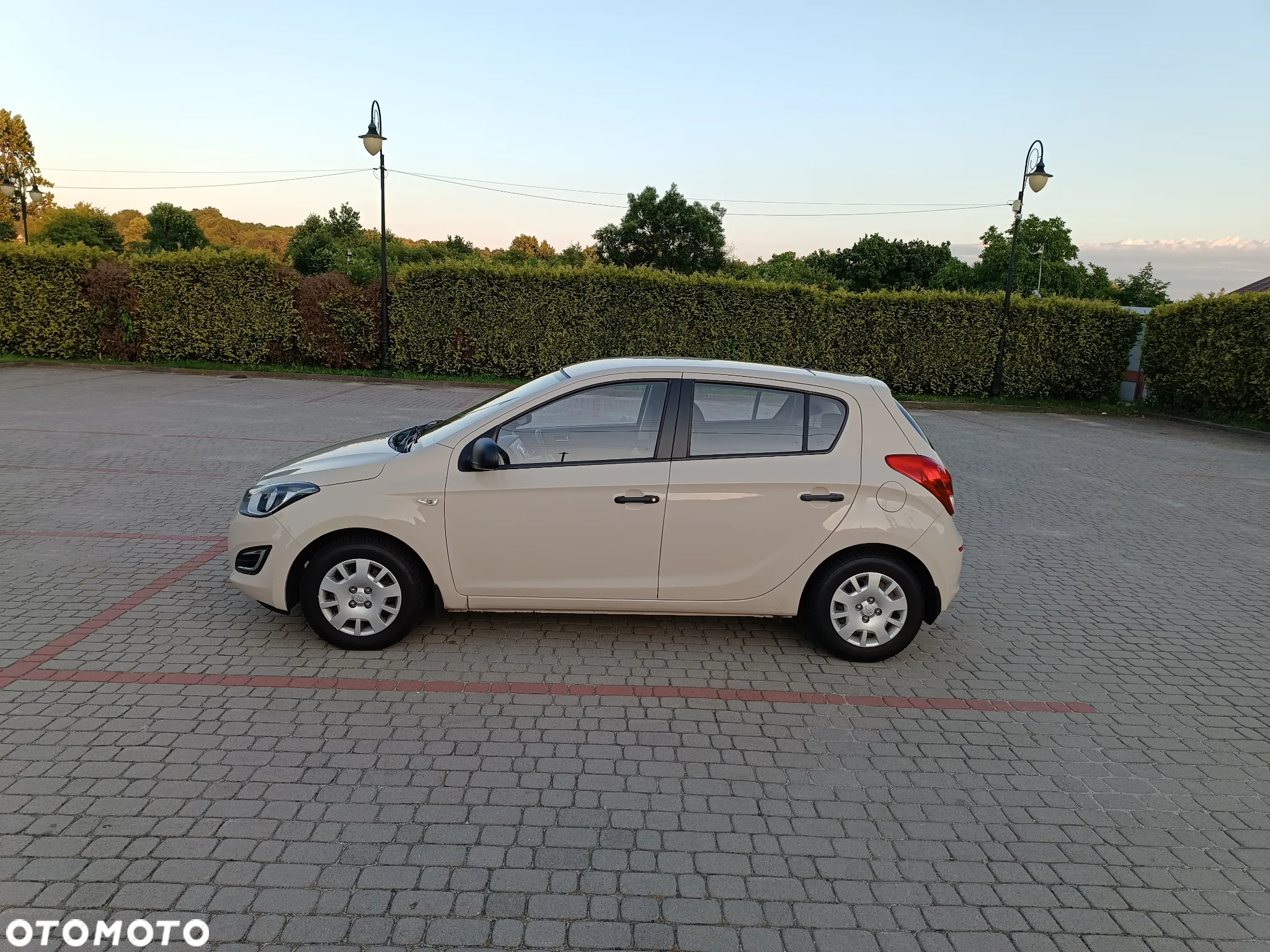 Hyundai i20 1.2 Trend - 3