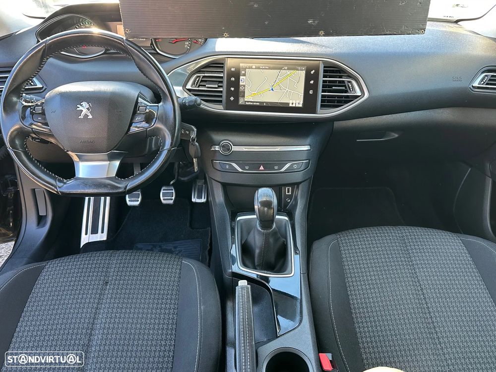 Peugeot 308 SW 1.6 BlueHDi Style J17 - 18