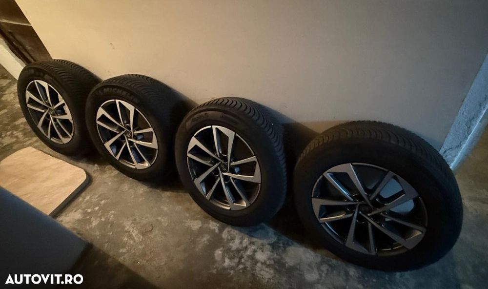 Hyundai Tucson HEV 1.6 l 230 CP 4WD 6AT Luxury - 16