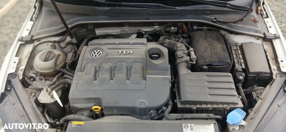 Volkswagen Golf 1.6 TDI BlueMotion Technology Comfortline - 1